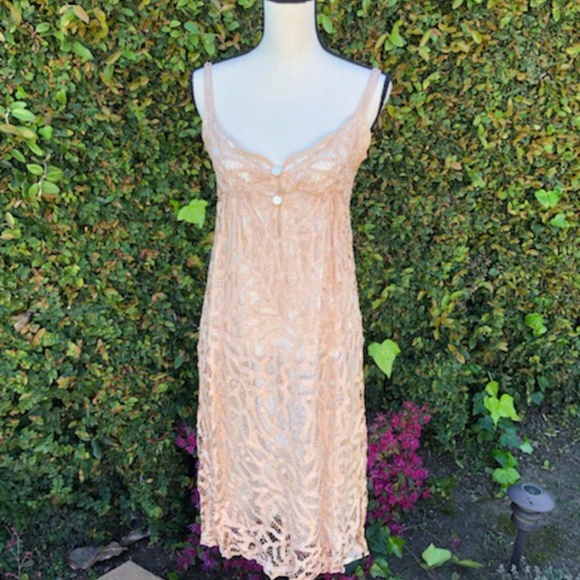 By Francine Lace Dress - Picture 1 of 8